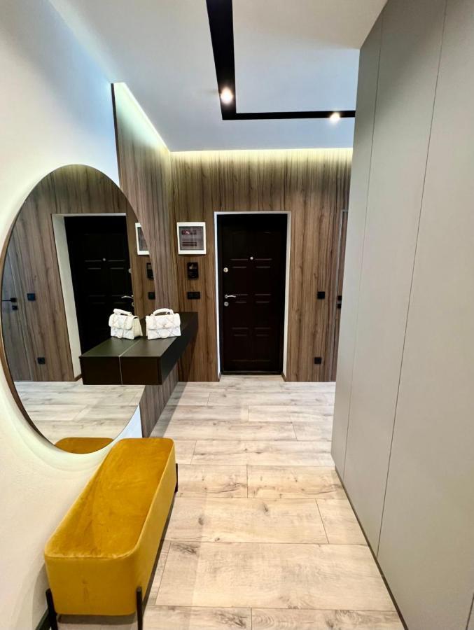 Royal Vip Jacuzzi Apart Львов Экстерьер фото