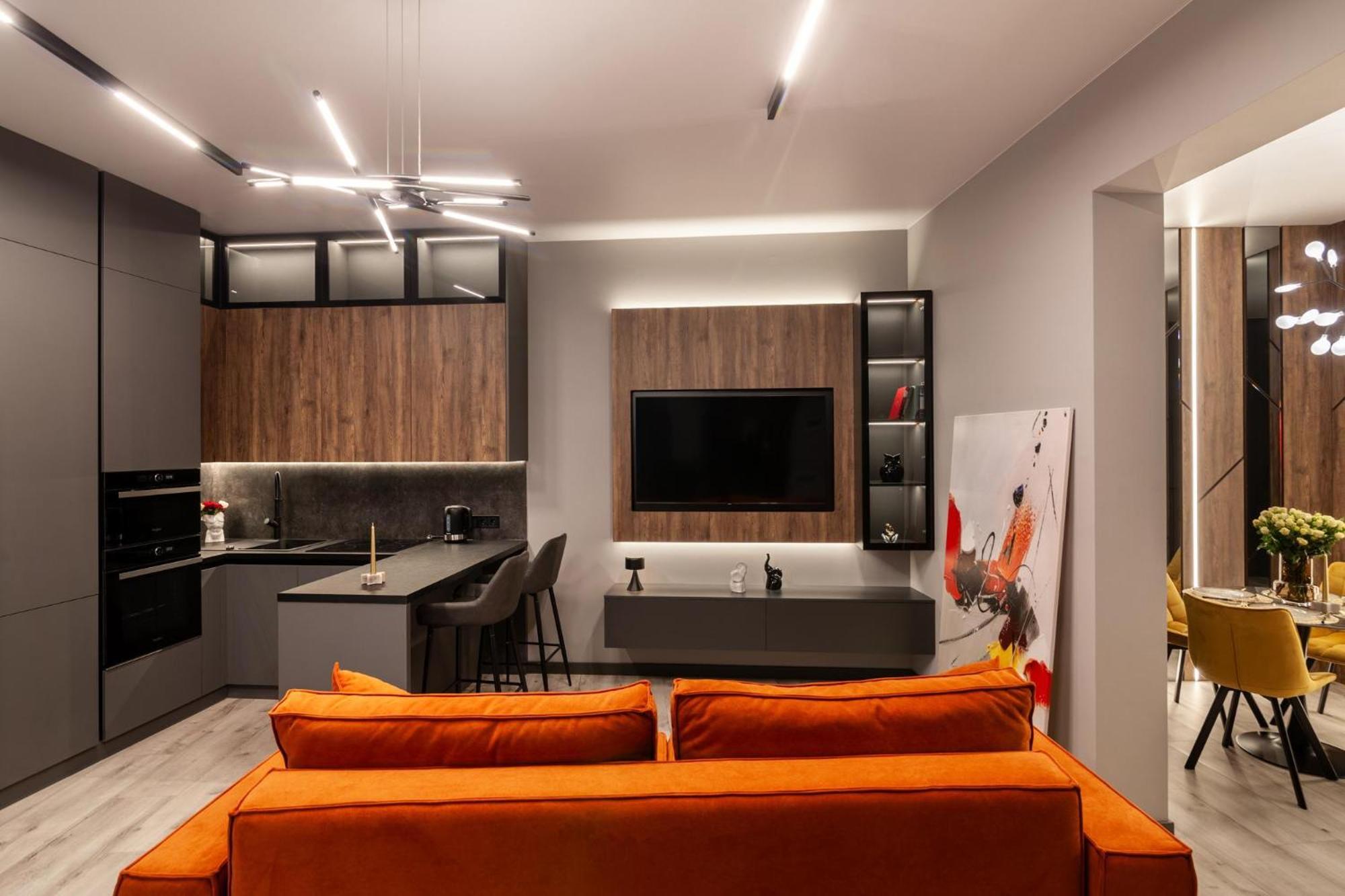 Royal Vip Jacuzzi Apart Львов Экстерьер фото